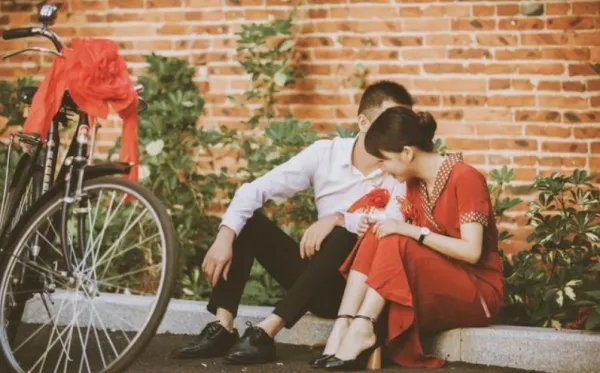 四块五的妞是什么意思