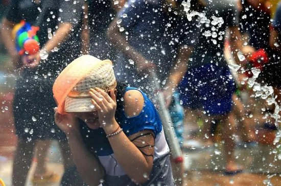 泼水节是几月几日