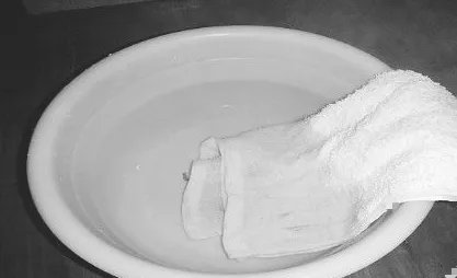 衣服染色怎么洗掉妙招