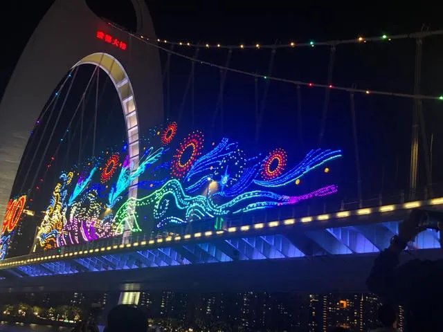 珠江夜游好玩吗