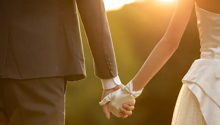 十指戴戒指的含义是什么 十指戴戒指有什么含义