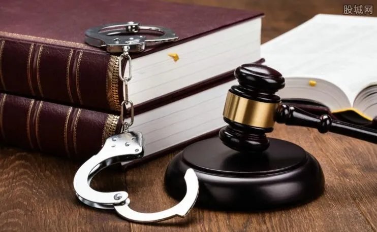 请病假出游遭开除 这些骗假行为公司可解雇不用赔偿！