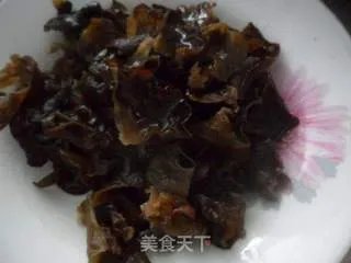 木耳炒鸡蛋