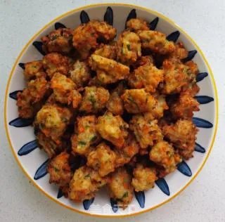 炸萝卜丸子