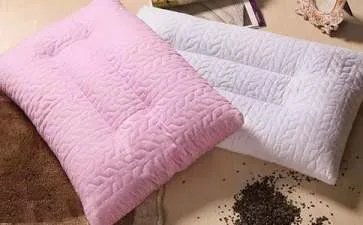 枕头的寓言故事