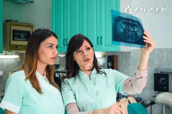 腊肠狗怎么看年龄