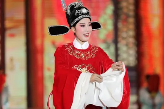 女驸马的歌词是什么？