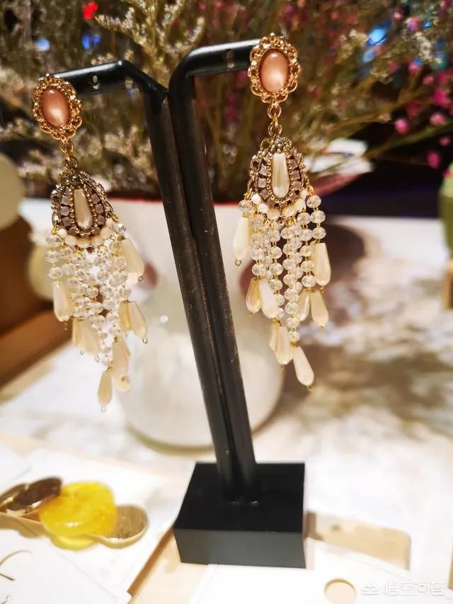 有什么比较好的小饰品货源吗？