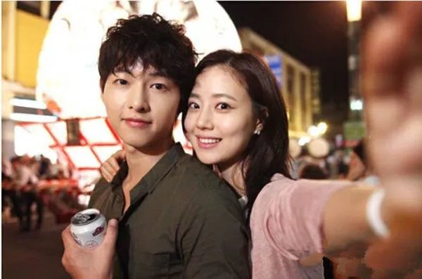 文彩媛男友曝光 俊男靓女引热议