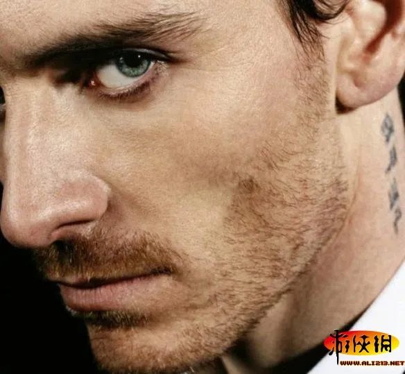 一美、法鲨、抖森、大表姐！欧美明星逗比外号你造吗