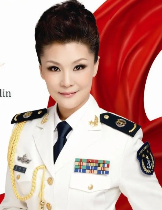 “我家住在黄土高坡”是那首歌的歌词，歌词是……