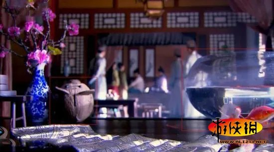 新《笑傲江湖》穿帮镜头 这腰带淘宝买的吧？