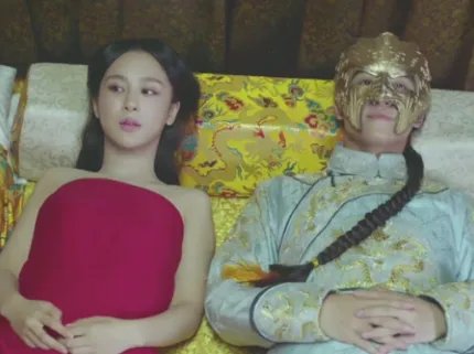 清朝妃子侍寝为什么要裹着被子送进去 这里边有什么原因存在