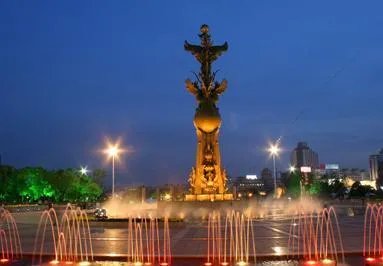 芜湖市的芜湖论坛创建于什么时候，情况是怎样的？