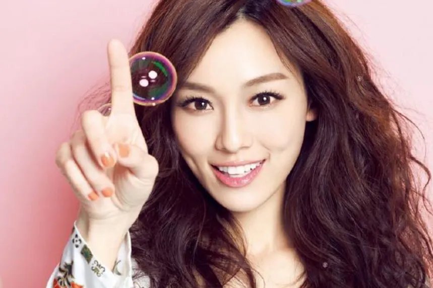 身为好友圈的代言人，范玮琪不累吗？