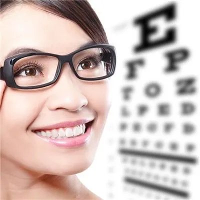 近视眼激光手术多少钱