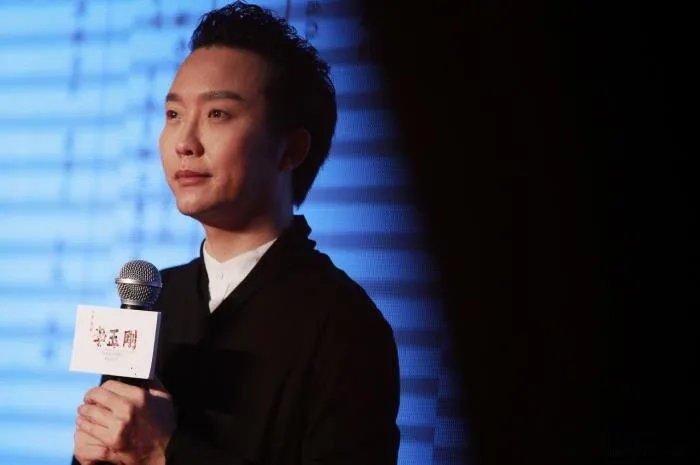 反串演员叶紫涵现状手术了吗 现在是男是女