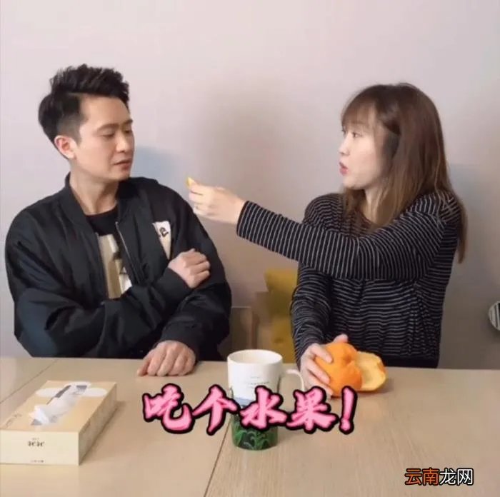 主持人杨帆和老婆结婚照，央视主持人杨帆化身老婆奴