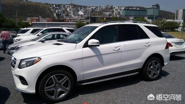 奔驰外观什么颜色好看？你怎么看？