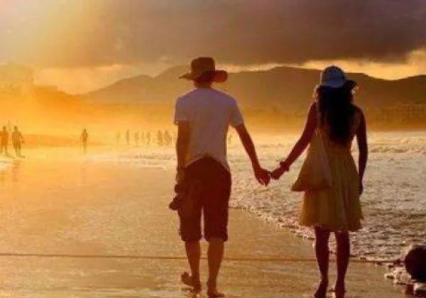 手牵手的好看图片