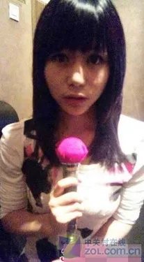 一波又起前男友爆出马诺入口门照片