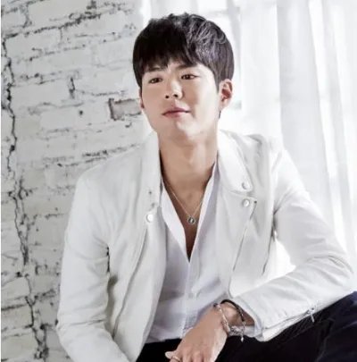 朴宝剑承认恋情怎么回事:朴宝剑是谁资料简介及图片