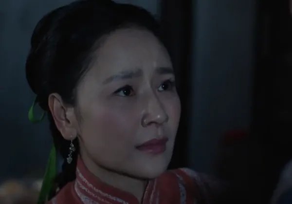 电视剧《天下粮田》的剧情讲了什么？