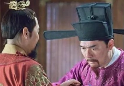 “半部论语治天下”是出自于谁？关于这句话的典故是怎样的？