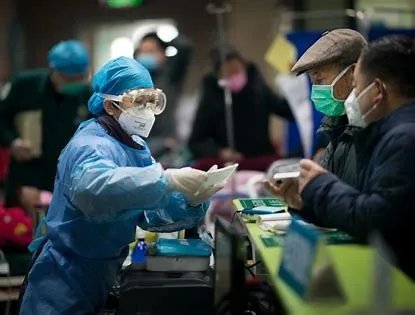 首批滞留三亚旅客将于9日下午乘机返回,目前当地情况如何?