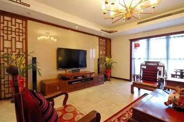 客厅别纠结，找准自己的风格，怎么装都好看！