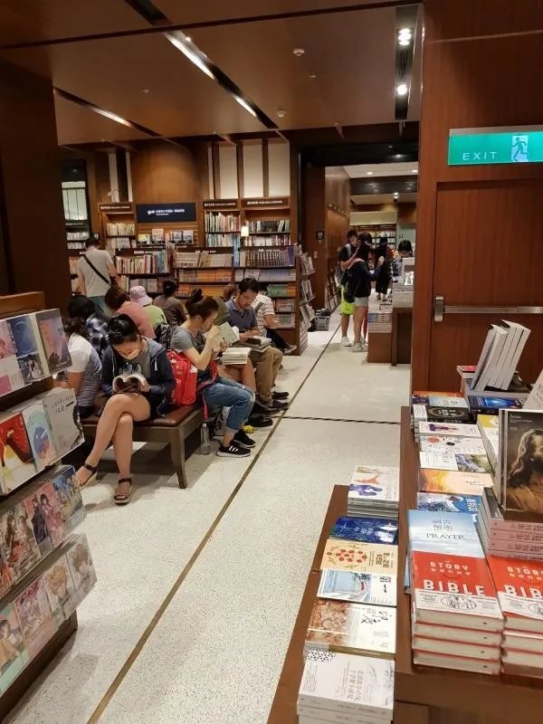 诚品书店为什么这么出名？