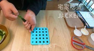 第一次尝试自制滚元宵，抹茶巧克力馅，简单又美味！