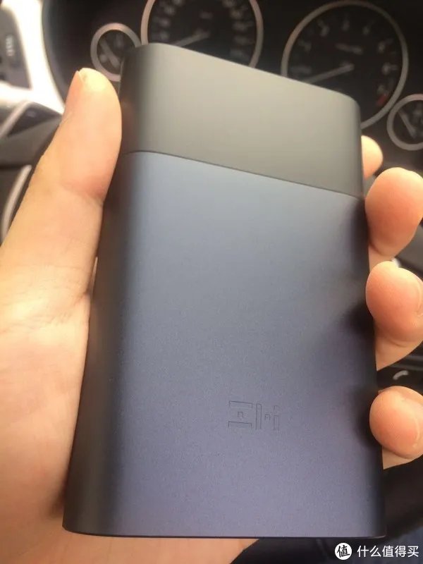 无限流量卡的好朋友 — 紫米 MF885 无线4G路由器