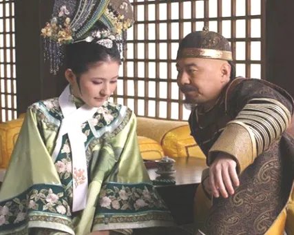 清朝妃子侍寝为什么要裹着被子送进去 这里边有什么原因存在