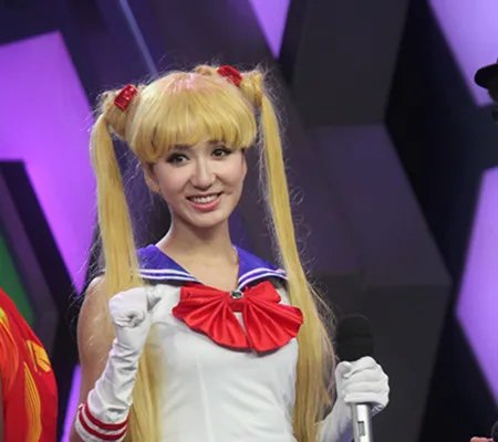 欣赏水冰月图片娄艺潇 童年时家庭封建不让其学艺术