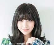 甜美卷发图片_甜美卷发中长发图片