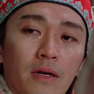 周星驰向华强太太“炮轰”    揭秘骂战事件的来龙去脉