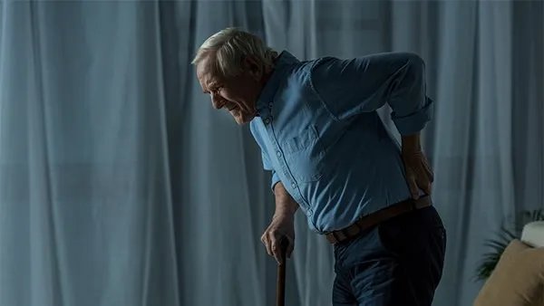 腰间盘突出的症状