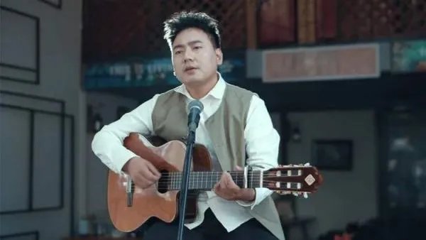 阿果吉曲原唱版