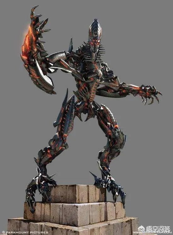 擎天柱的师傅御天敌和威震天的师傅堕落金刚谁比较厉害？