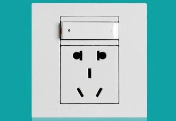 插座com是什么意思