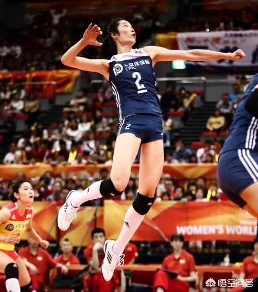 中国女排和意大利的生死战中,朱婷和埃格努将是决定走势的核心,两人技术上有何不同?