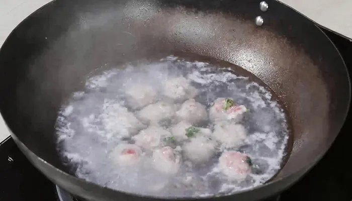 香菜丸子的做法 香菜丸子怎么做