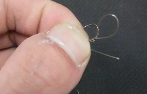 鱼钩怎么绑图解