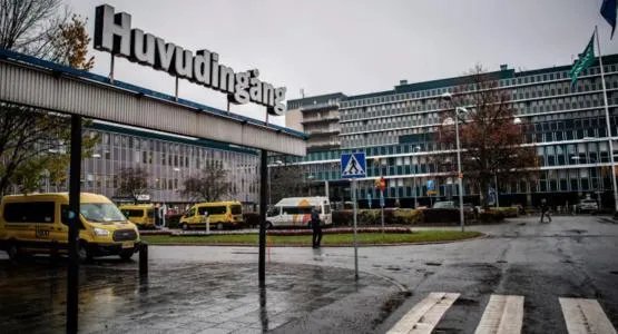 为何有人说瑞典第1个向新冠疫情“投降”，是害人又害己呢？