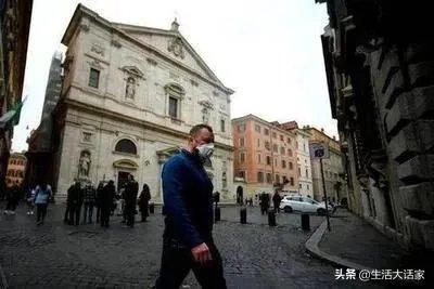 为何有人说瑞典第1个向新冠疫情“投降”，是害人又害己呢？