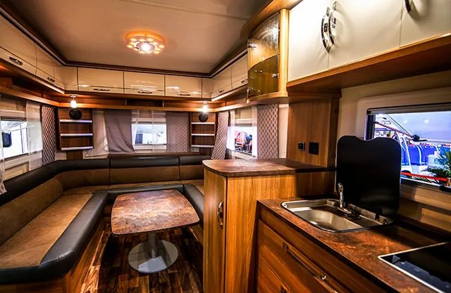 房车租赁一天要多少钱 房车租赁攻略