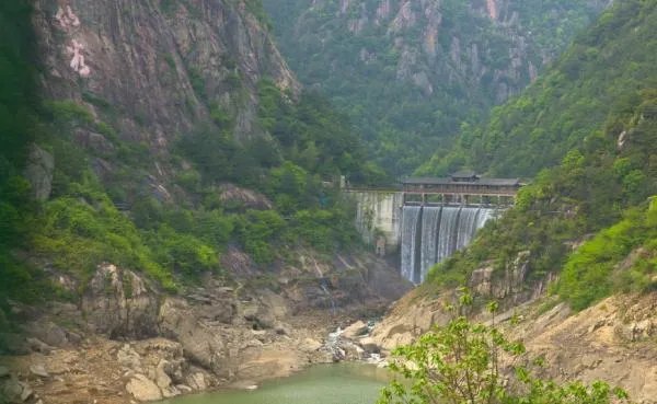 台州旅游必去十大景点有哪些？