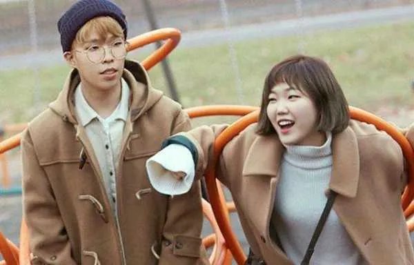 乐童和iu是一个人吗？