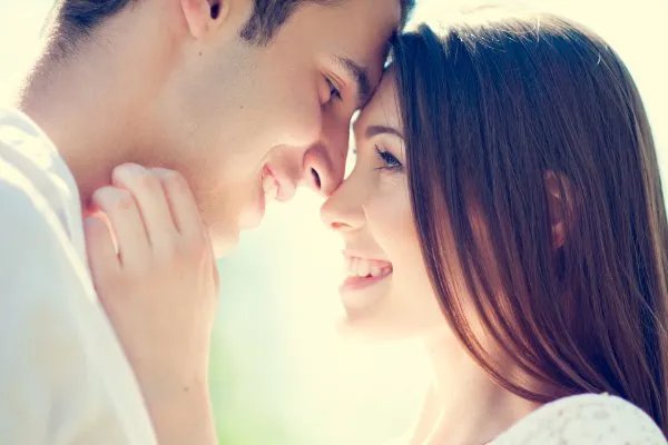 恋爱中的男人有哪些表现？